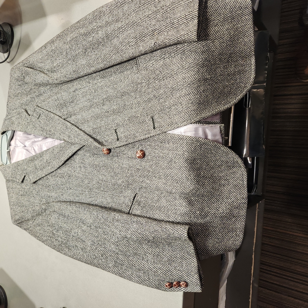 Men's Gray Herringbone Blazer
